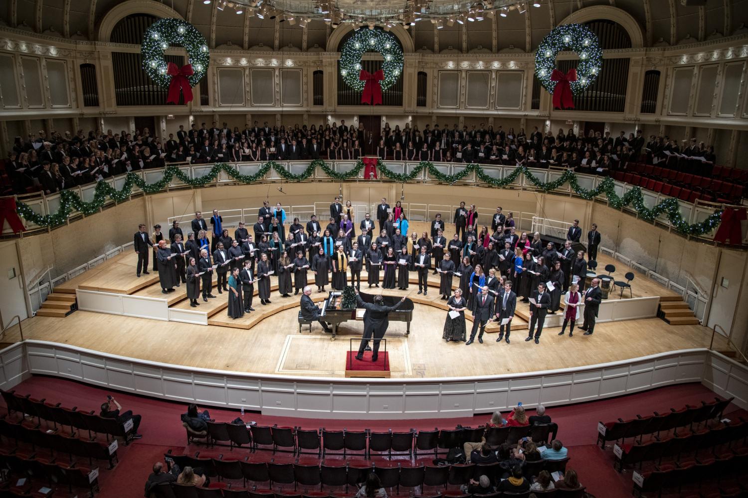 <a href='http://pl.vmlsource.com'>全球十大赌钱排行app</a>合唱团在芝加哥交响音乐厅演出.